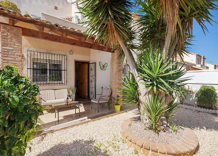 Σπίτι διακοπών Modern Garden Home, Algorfa